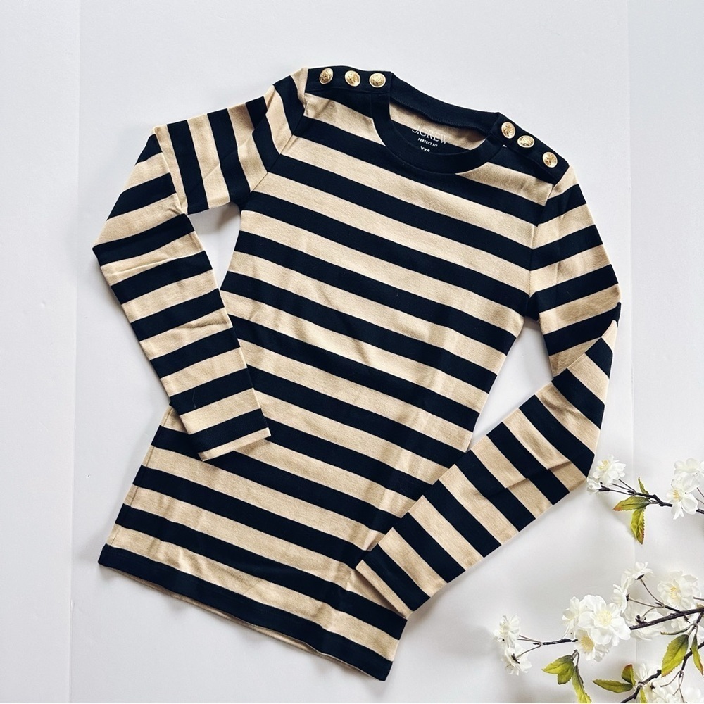 NEW J.Crew Women’s Stripe Perfect Fit Long Sleeve Top With Shoulder Buttons XXS - Picture 6 of 8